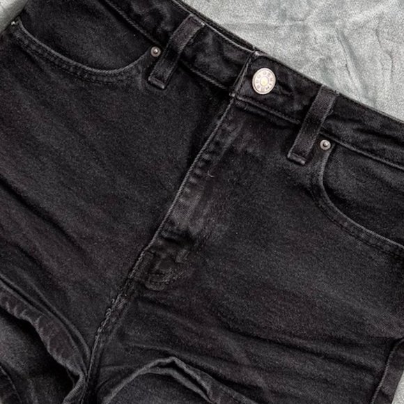 Urban Outfitters | BDG | Pin Up High Waist Black Denim Jean Shorts | Size 27 - Picture 4 of 5